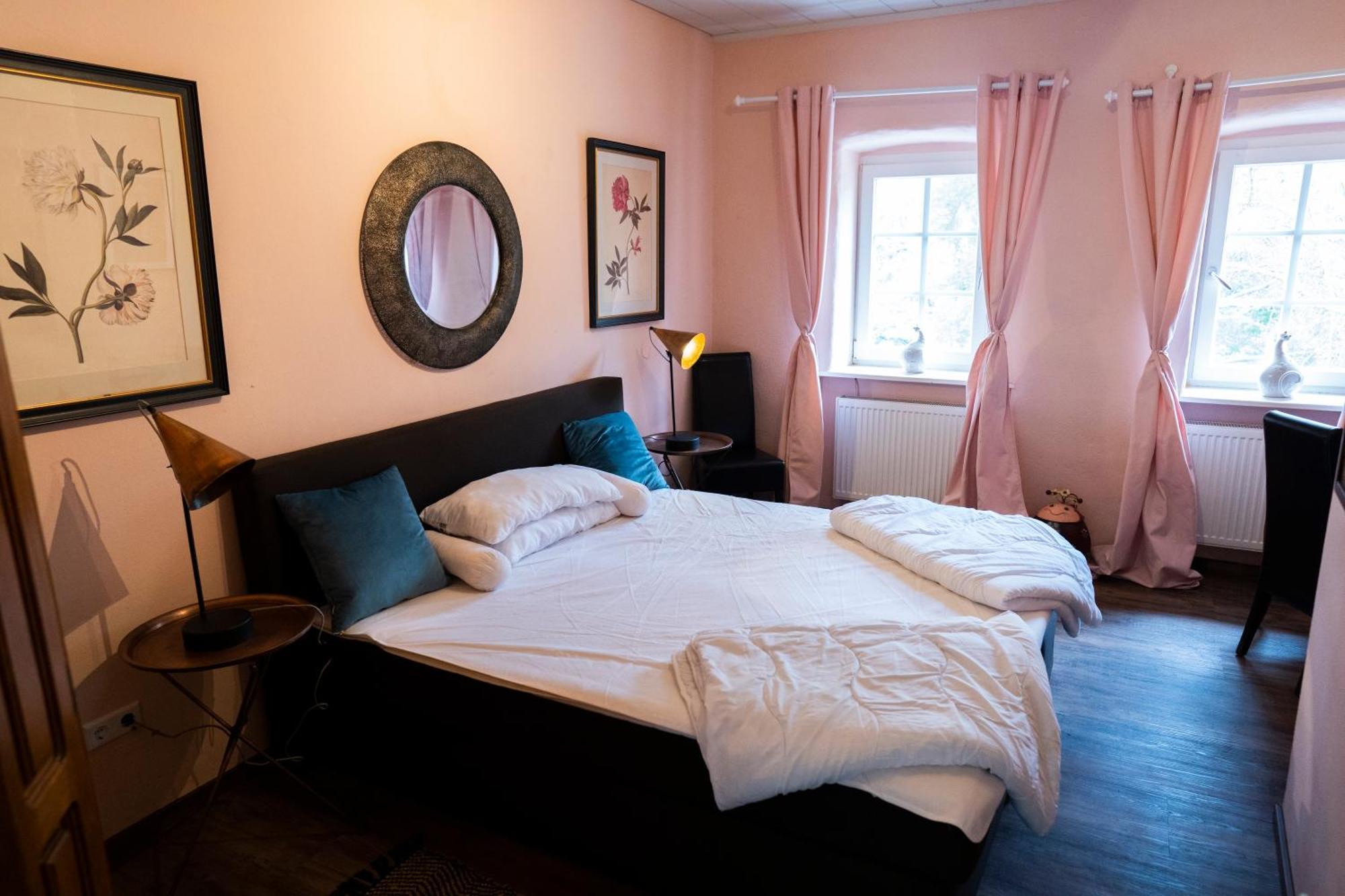 Hotel Und Restaurant Halbinsel 布利斯卡斯特尔 外观 照片